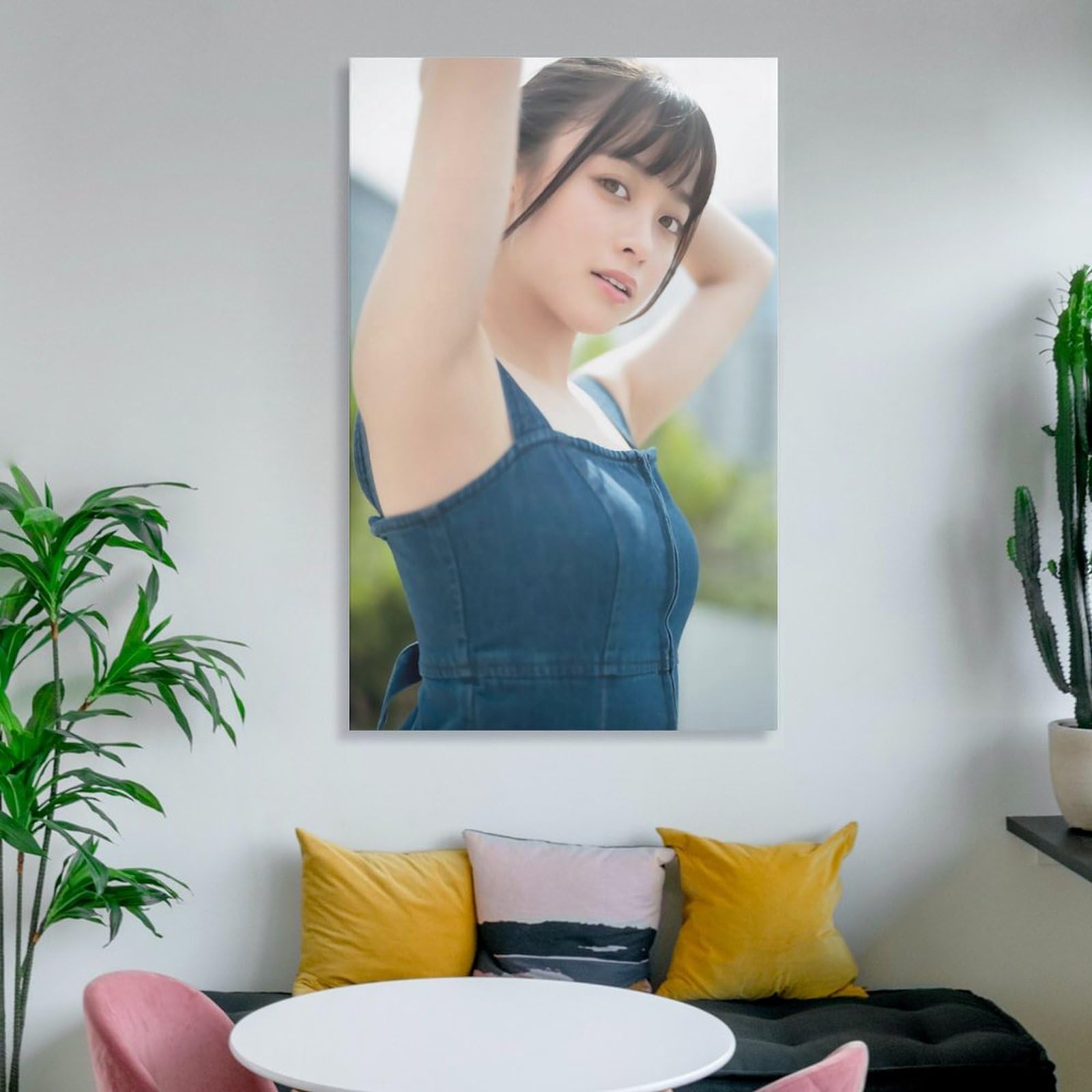 Amazon.co.jp: 橋本環奈 はしもとかんな 清純な女優のセクシーな